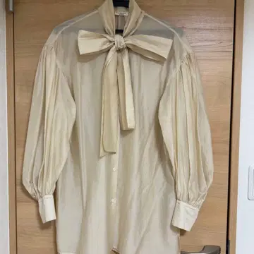 VERMEIL par iena 베르메이유 페예나 블라우스