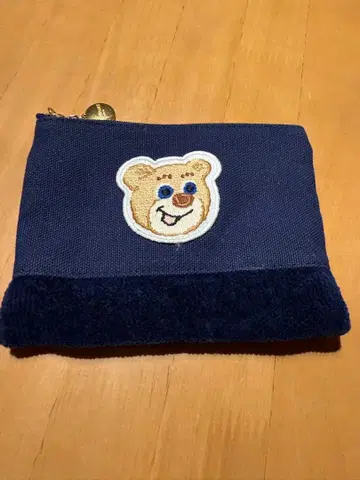 LOVERARY BY FEILER 올드 테디 파우치 네이비