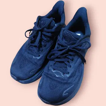 HOKA CLIFTON10 러닝화