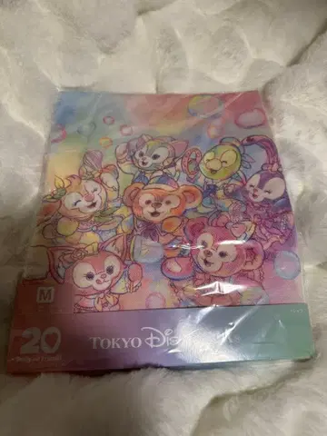 더피&프렌즈 컬러풀 해피니스 티셔츠 M사이즈