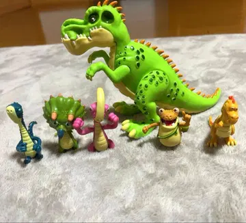 기가인트 프렌즈 피규어