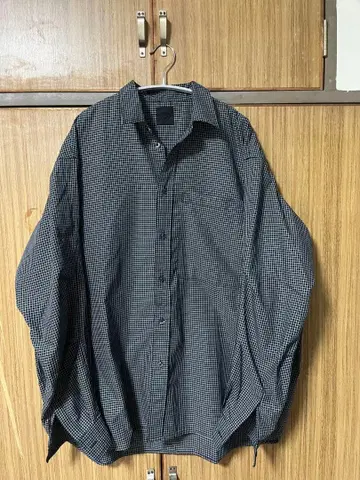 다이와 피어39 체크 무늬 긴팔 셔츠