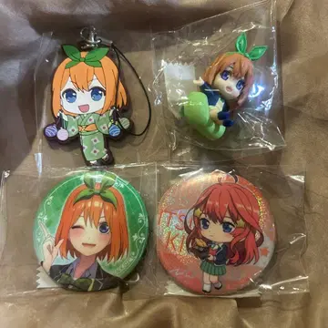 5등분의 신부 요츠바/마유리 캔뱃지 스트랩 세트