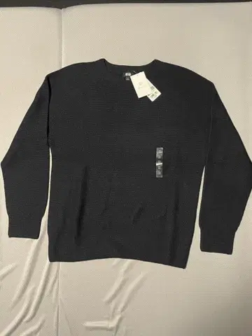 UNIQLO 3D 크루넥 스웨터 긴팔 블랙 M 미사용 새상품