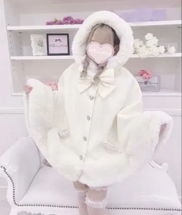 MARS Princess Melody 케이프 코트