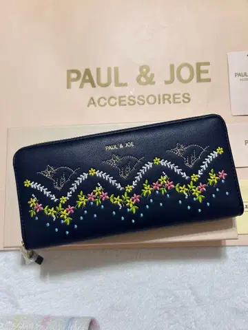 새상품 폴앤조 네이비 장지갑 고양이 자수 여성용 여성