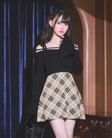 미셸 마카롱 체크 니트 플레어 원피스 FREE SIZE