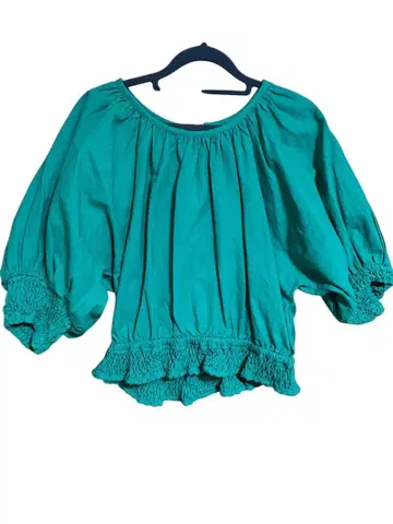 [새상품] kiira 키이라 코튼 린넨 칠부 소매 스모킹 블라우스