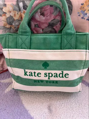 케이트 스페이드 그린/화이트 스트라이프 토트백
