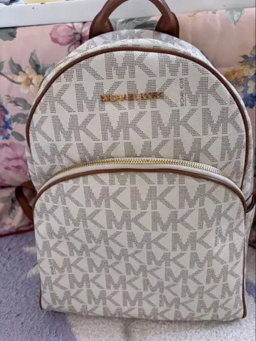 미사용품 MICHAEL KORS 로고 프린트 백팩