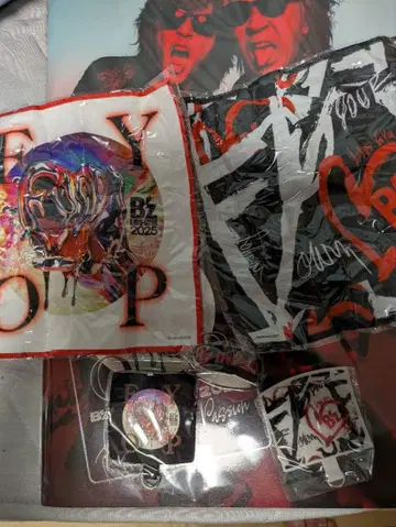 B'z LIVE-GYM 2025 fyop 가챠가챠