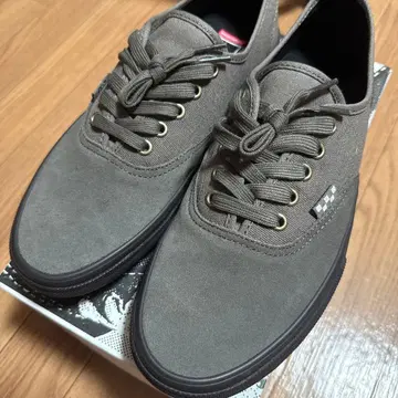 [ 미사용 새상품 ] VANS 오센틱 그레이 스웨이드 캔버스