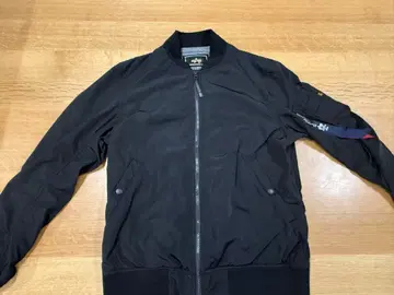 ALPHA INDUSTRIES 플라이트 자켓