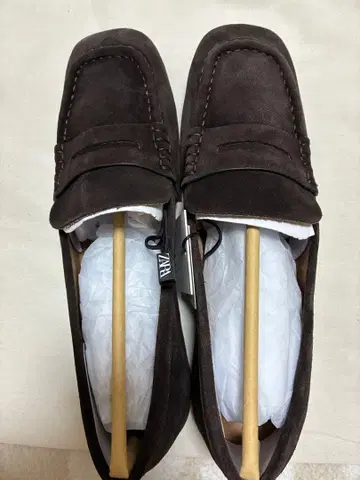 ZARA 스웨이드 브라운 로퍼