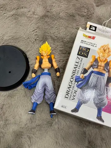 드래곤볼 Z 초사이어인 갓 손오공 피규어