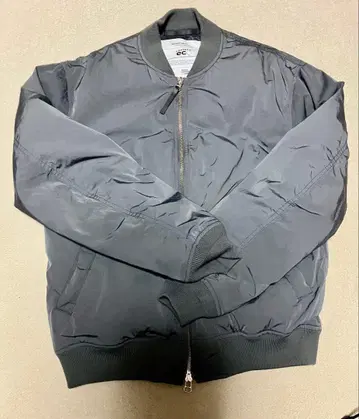 유나이티드 애로우즈 LOFTECH 충전솜 나일론 MA-1 블루종