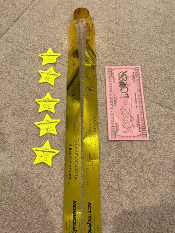 TXT ACT:TOMORROW 낙하물 금테 은테 사인 포함 별