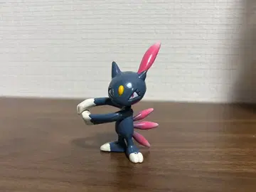 몬스터 컬렉션 뉴라