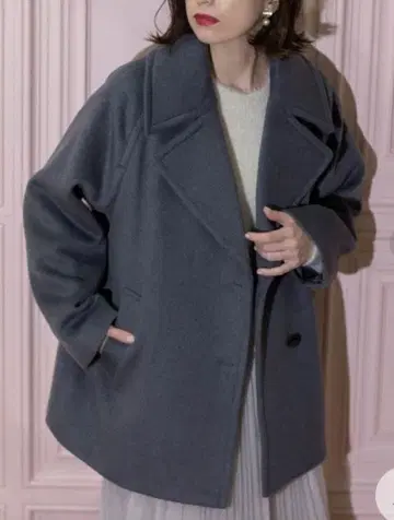 오파크 클립 울 캐시미어 블렌드 미들 피코트