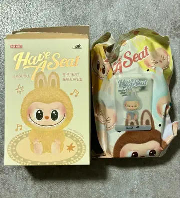 3 Have a Seat LABUBU 라부부 라부부 HEHE