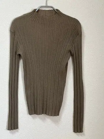 CURRENTAGE 카렌테이지 리브 니트 베이지