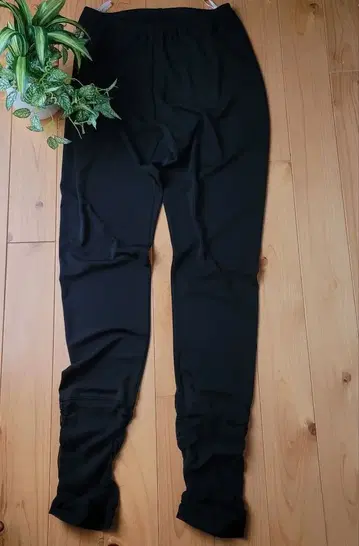 새상품 토쿠코 프리미어볼 레깅스 스패츠