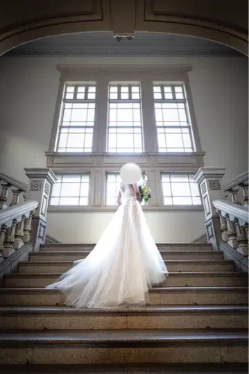 [ dressproduction ] A라인 테일컷 드레스 (W162)