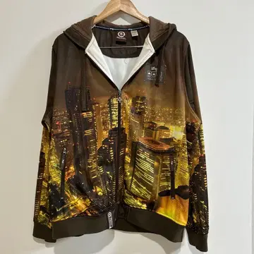 엘르알지 LRG 시티 패턴 집업 후드티