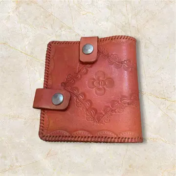 빨간색 가죽 접이식 지갑 꽃무늬