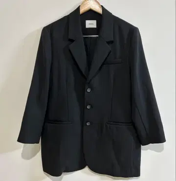 미에스로에 MIESROHE 컴포트 싱글 자켓