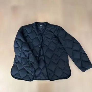 UNIQLO 울트라 라이트 다운 퀼팅 자켓 M 사이즈