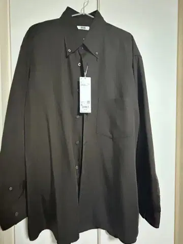 유니클로 U 드레이프 셔츠 다크 브라운 XL