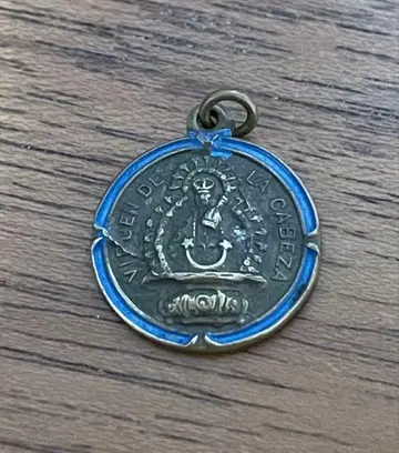 빈티지 메달 목걸이 탑