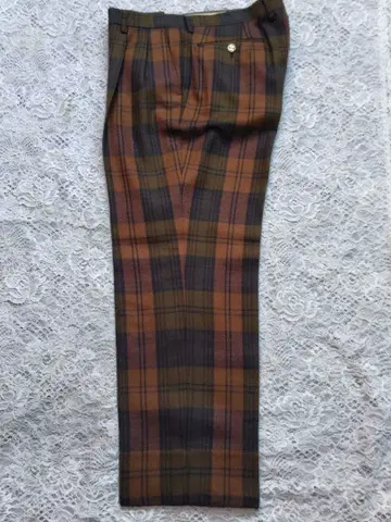 체크 무늬 슬림핏 팬츠