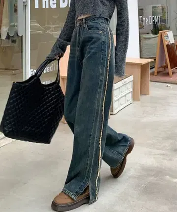 by:munir 사이드 브릿지 슬릿 팬츠