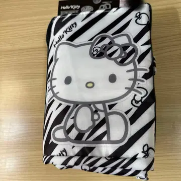 새상품 헬로키티 보냉백 쇼핑백 제브라 패턴 블랙 시마무라