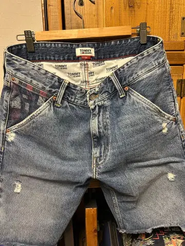 TOMMY 데미지 가공 숏팬츠
