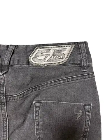 55DSL 블랙 데님 타이트 스커트