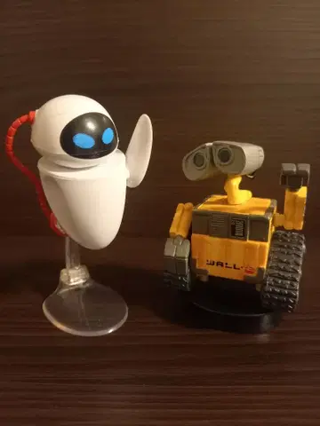 월리 극장 혜택 이브 피규어