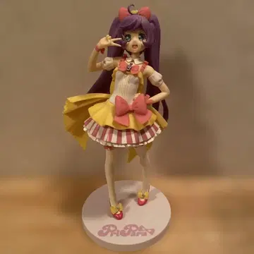 프리파라 마나카 라라 프리미엄 피규어