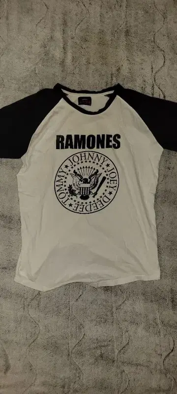 RAMONES 래글런 슬리브 T셔츠 XL