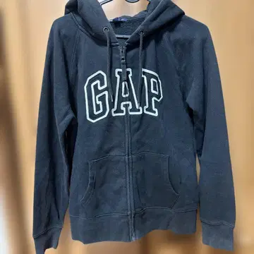 GAP 블랙 후드 부착 후드티