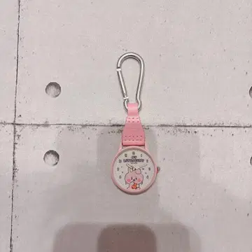 BT21 정국 cooky 시계 간호사 시계 카라나비 워치