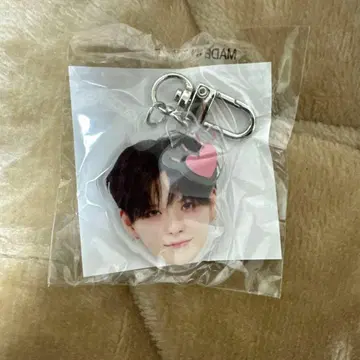 TREASURE 요시 군 캡슐 토이 얼굴 아크릴 키링 희로애락