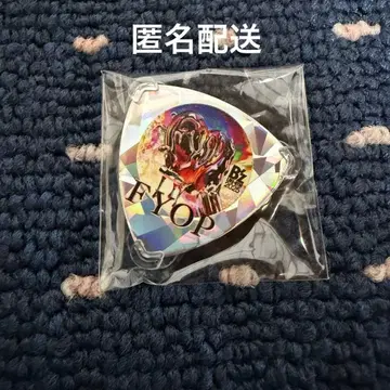 B'z 가챠 피크 배지 2