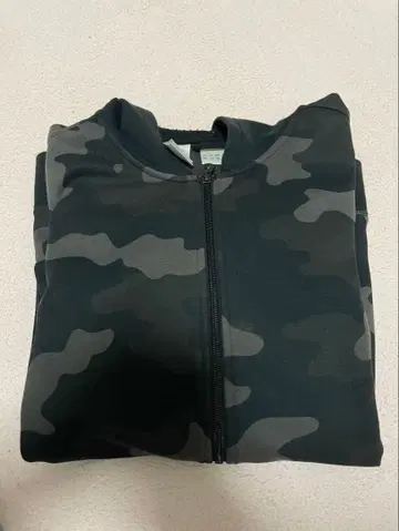 카모플라쥬 후드 부착 후드티 M 사이즈