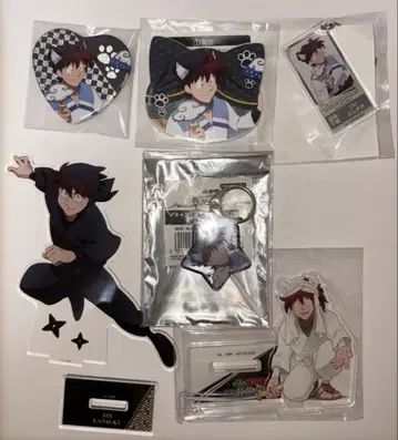 닌타마 란타로 도이 한스케 아크릴 스탠드 키링 캔뱃지 난자타운