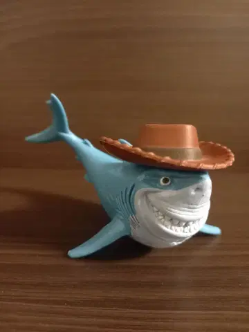 토이 스토리 Mr. 샤크 브리랜드