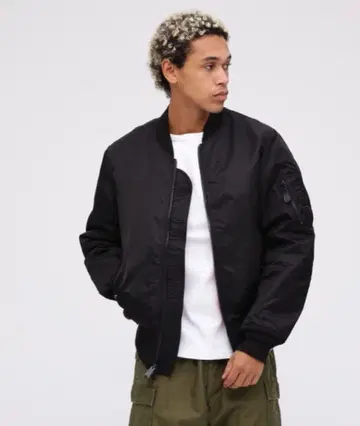 AVIREX ma1 아비렉스 블랙