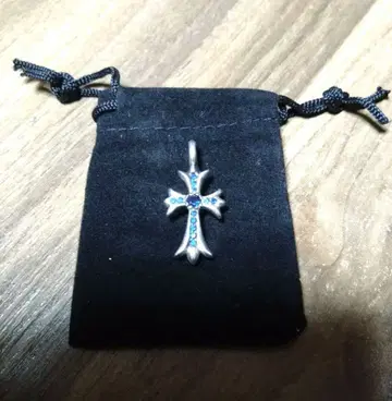 실버 크로스 펜던트 파란색 스톤 당일 발송